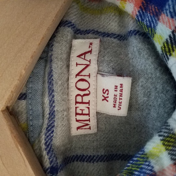 Plaid shirt - Picture 3 of 3